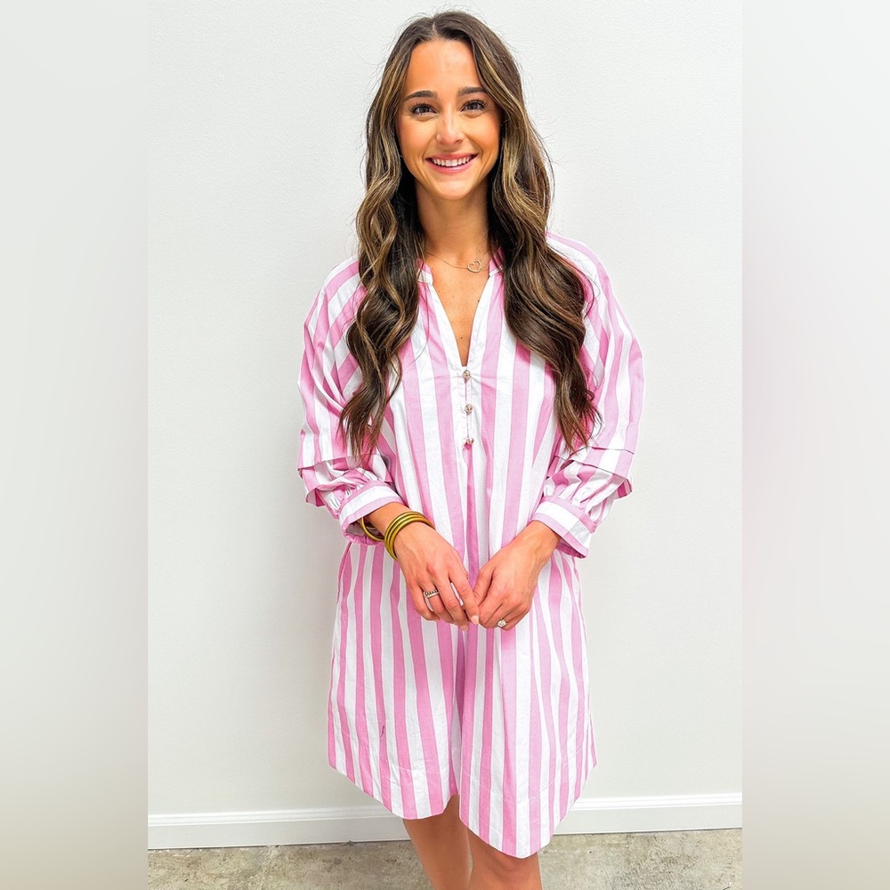 C0606: Bracelet Sleeve Loose Mini Dress